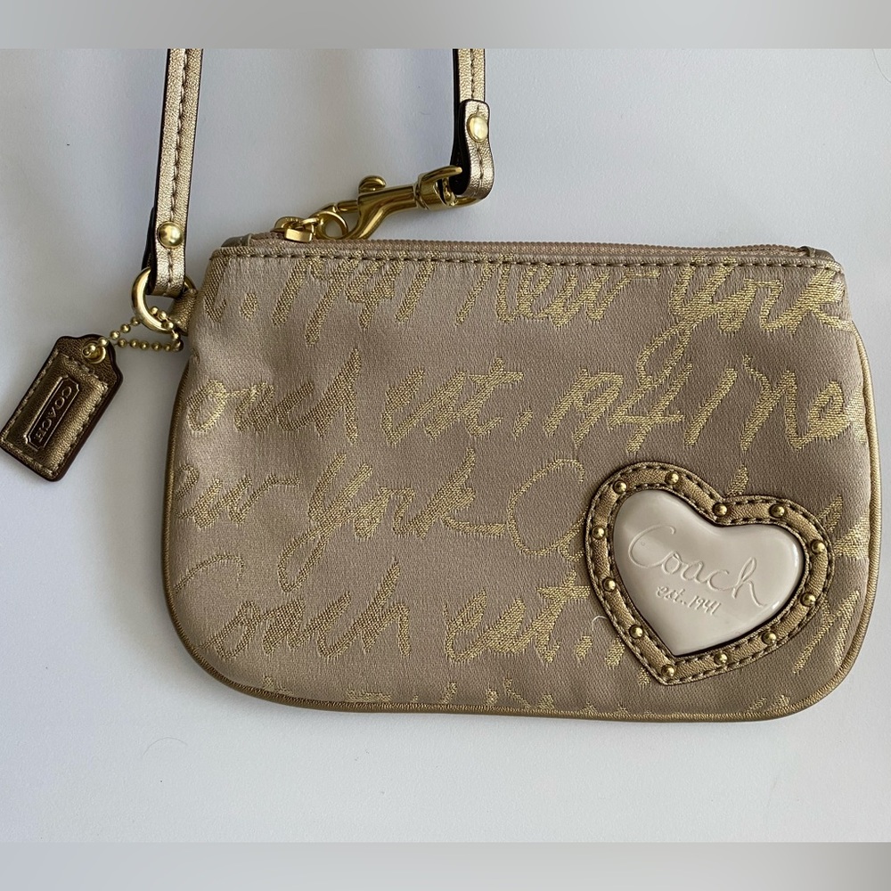 New Without Tags Coach Wristlet